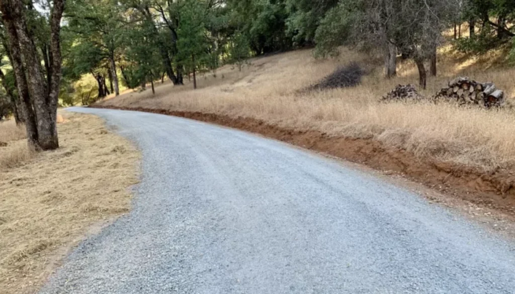 Gravel Driveways – Installation & Maintenance